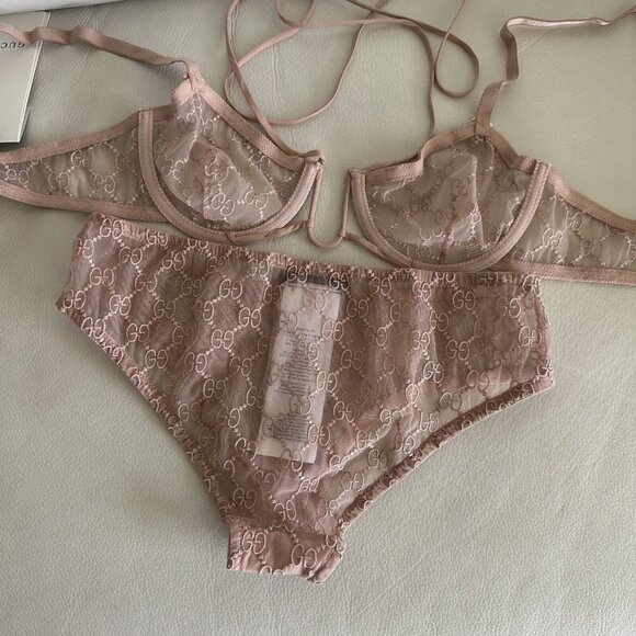 NWT GUCCI LINGERIE SET PINK GG TULLE LACE BOWS NECK AROUND HALTER BRA SET - Picture 9 of 10